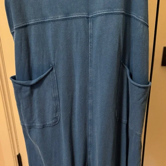 Urban Outfitters Blue Jumpsuit - Picture 2 of 3